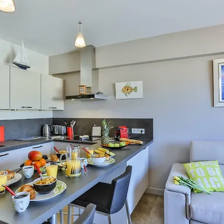 My Casa - 47 Clemenceau Apartment *